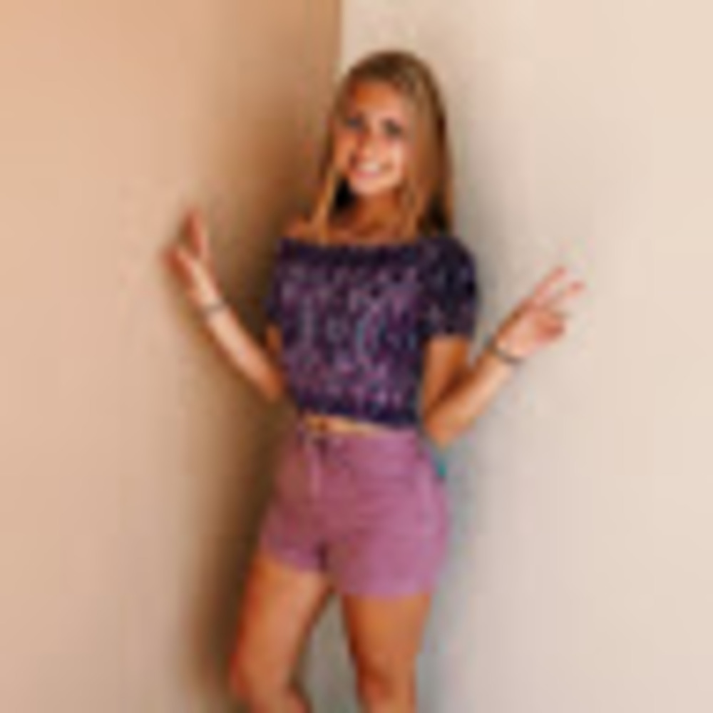 Meet your Posher, Annika